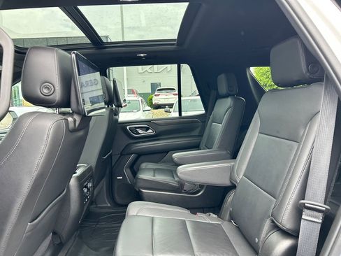 Used 2021 Chevrolet Tahoe LT w/ Luxury Package AWD/4WD image 36