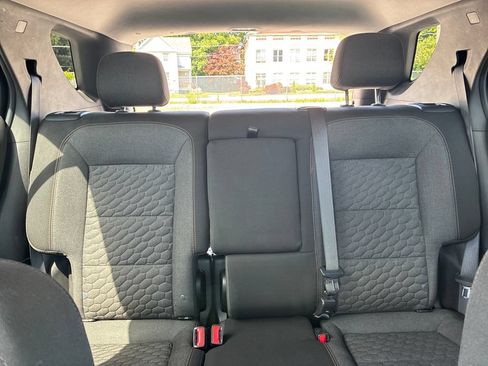 Used 2021 Chevrolet Equinox LT AWD/4WD image 32