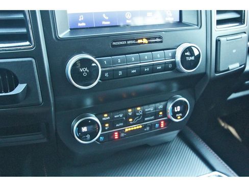 Used 2021 Ford Expedition Max Limited image 24