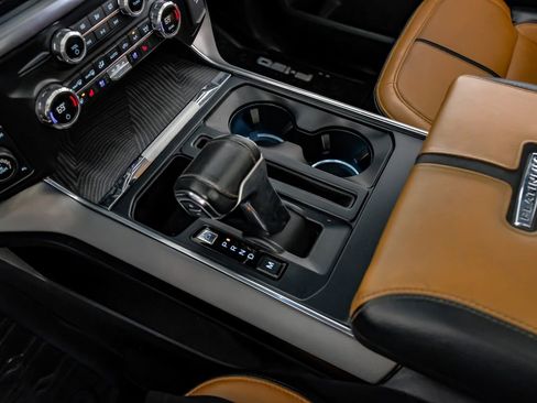 Used 2021 Ford F150 Platinum w/ Equipment Group 701A High image 25