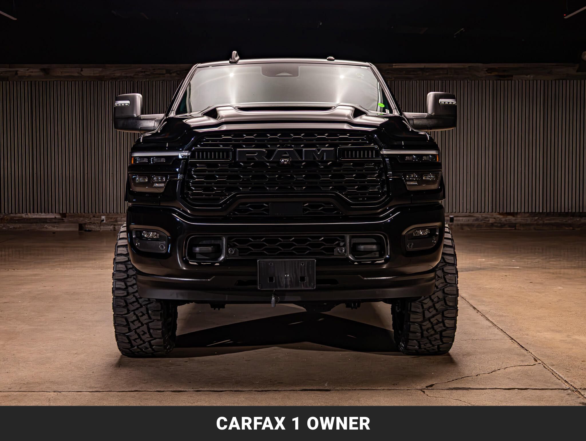 Used 2026 RAM 2500 Limited AWD/4WD image 4