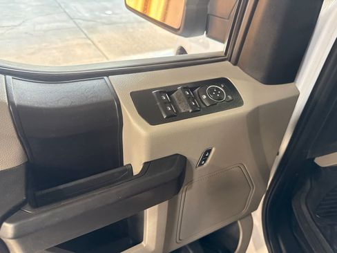 Used 2018 Ford F150 XL w/ Equipment Group 101A Mid RWD image 18