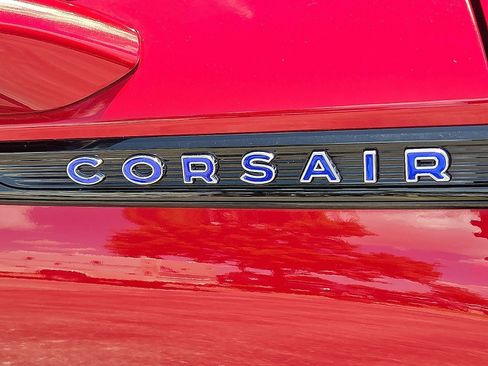New 2025 Lincoln Corsair Grand Touring AWD/4WD image 8