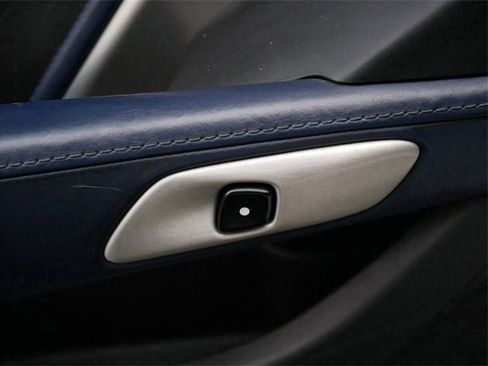 Used 2016 Chevrolet Corvette Z06 w/ 3LZ Preferred Equipment Group image 16