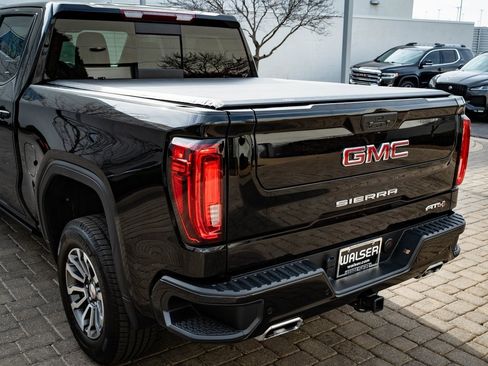 Used 2020 GMC Sierra 1500 AT4 w/ Off-Road Performance Package image 19