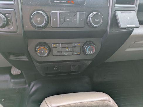 Used 2017 Ford F150 XL w/ Trailer Tow Package AWD/4WD image 17