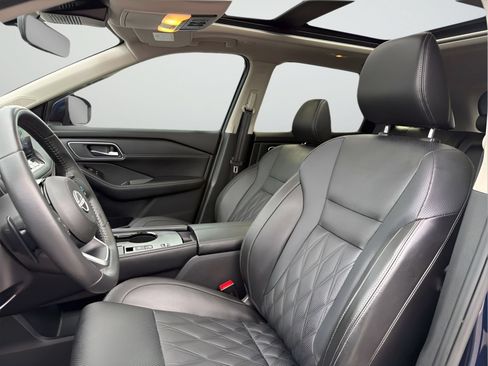 Used 2024 Nissan Rogue Platinum w/ Platinum Premium Package FWD image 19