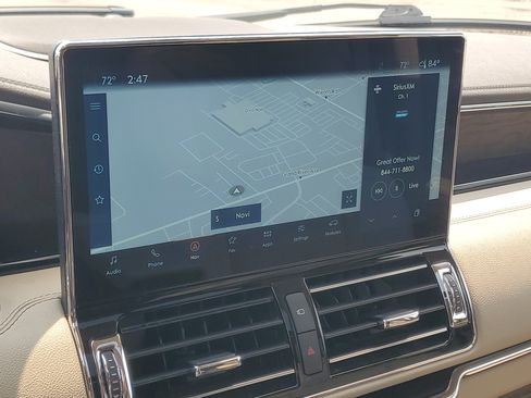 Certified 2023 Lincoln Navigator L Reserve AWD/4WD image 16