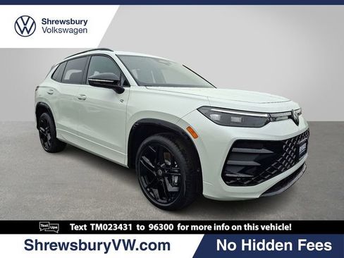 New 2026 Volkswagen Tiguan SE R-Line image 1