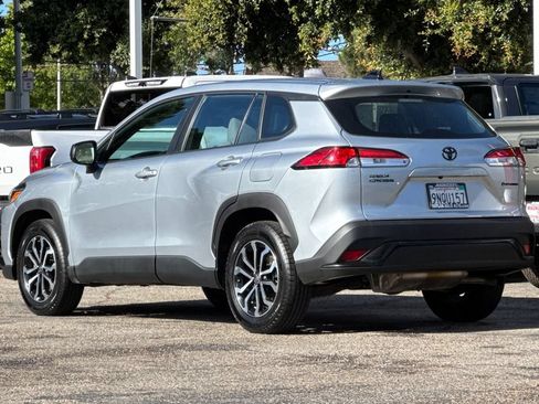 Certified 2025 Toyota Corolla Cross AWD Hybrid image 5
