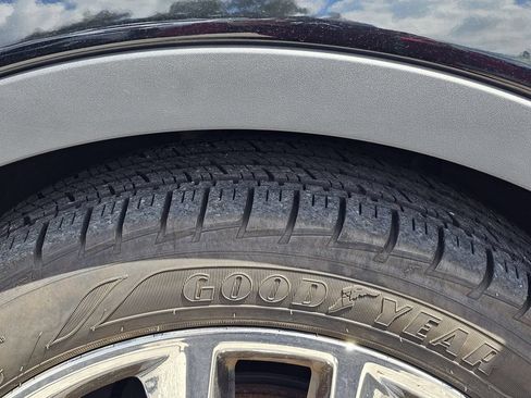 Used 2016 Ford Escape SE w/ SE Chrome Package FWD image 27