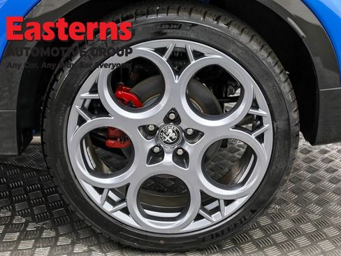 Used 2024 Alfa Romeo Tonale Veloce AWD/4WD image 31