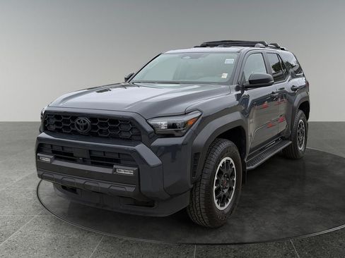 Used 2025 Toyota 4Runner TRD Off-Road AWD/4WD image 3