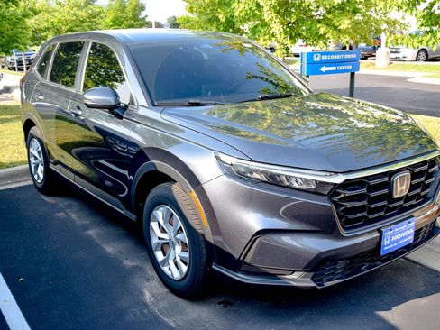 Used 2024 Honda CR-V LX image 15