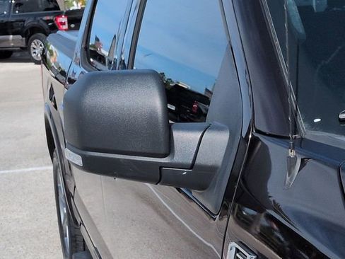 Used 2018 Ford F150 XLT w/ Equipment Group 302A Luxury RWD image 12