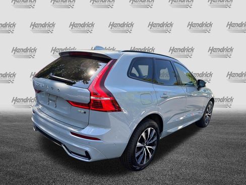 Certified 2024 Volvo XC60 B5 Plus w/ Protection Package Premier AWD/4WD image 10