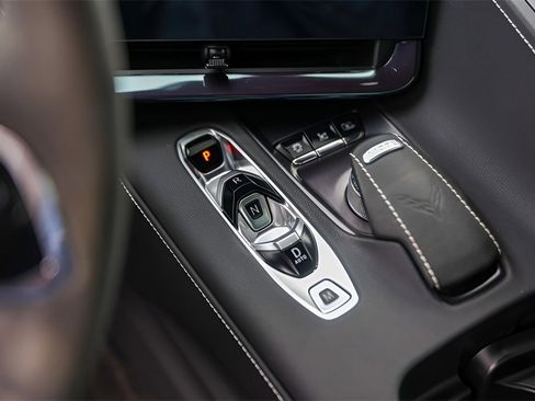 Certified 2023 Chevrolet Corvette Stingray Preferred Conv w/ Z51 Performance Package image 21