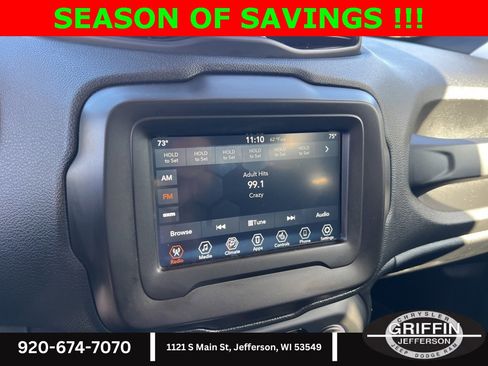 Used 2019 Jeep Renegade Latitude w/ Cold Weather Group image 23