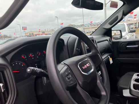 New 2026 GMC Sierra 1500 Pro w/ Pro Value Package image 9