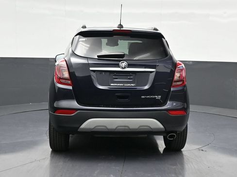 Used 2022 Buick Encore Preferred w/ Safety Package AWD/4WD image 4