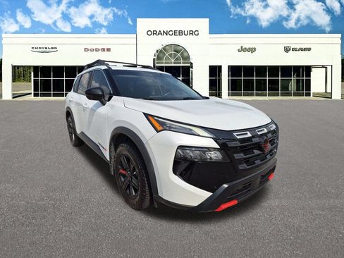 Used 2025 Nissan Rogue SV w/ Rock Creek Premium Package AWD/4WD image 2