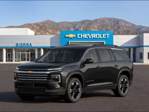 New 2027 Chevrolet Traverse LT w/ Sun and Wheel Package FWD image 1
