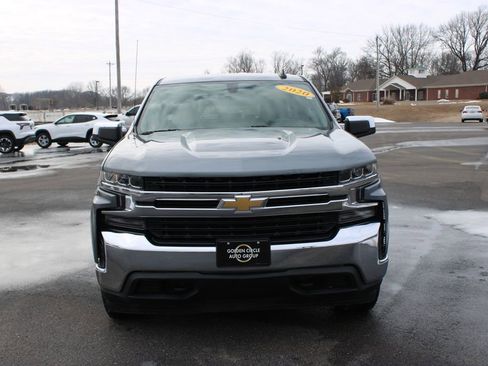 Used 2020 Chevrolet Silverado 1500 LT w/ Trailering Package image 3