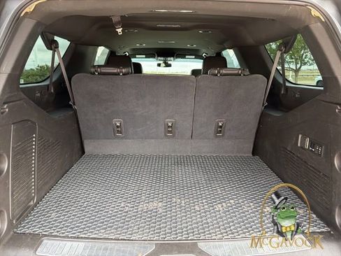 Used 2021 GMC Yukon XL Denali AWD/4WD image 21