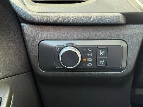 Used 2020 Ford Escape SE FWD image 29