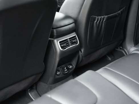Used 2023 Hyundai Santa Fe Limited w/ Cargo Package AWD/4WD image 27