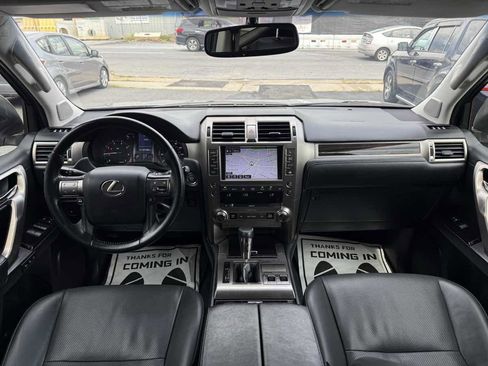 Used 2015 Lexus GX 460 image 15
