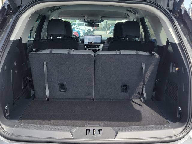 New 2026 Ford Explorer Active w/ Active Comfort Package RWD image 10