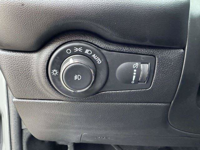 Used 2022 Dodge Durango GT RWD image 24