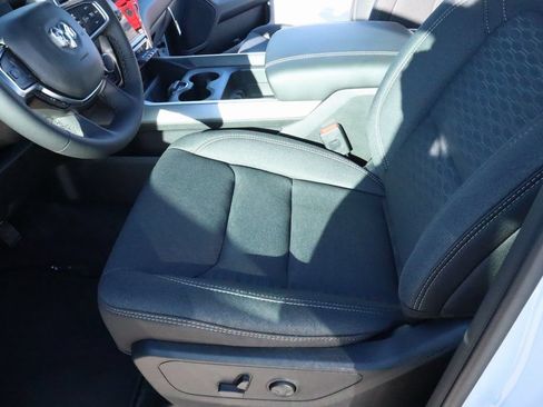 New 2026 RAM 1500 Big Horn AWD/4WD image 12