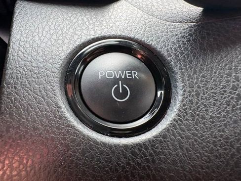 Used 2025 Toyota Camry XSE image 26