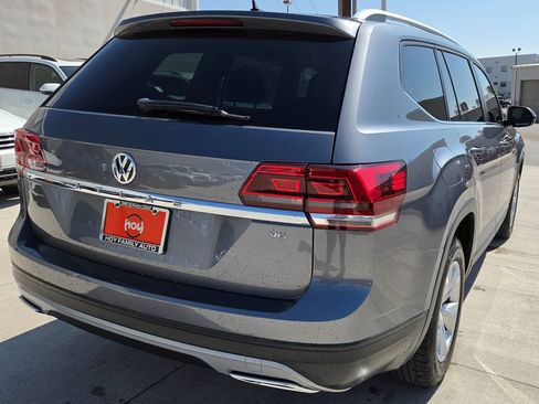 Used 2018 Volkswagen Atlas Launch Edition FWD image 8