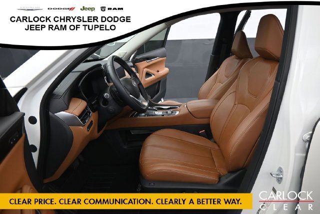 Used 2023 INFINITI QX60 Sensory w/ Cargo Package AWD/4WD image 11