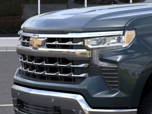 New 2026 Chevrolet Silverado 1500 LTZ w/ Technology Package AWD/4WD image 13