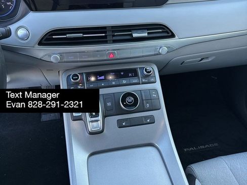 Used 2022 Hyundai Palisade SEL w/ Convenience Package image 29