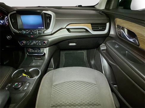 Used 2018 GMC Terrain SLE w/ Driver Convenience Package image 24
