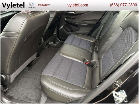 Certified 2024 Buick Envista Preferred image 10