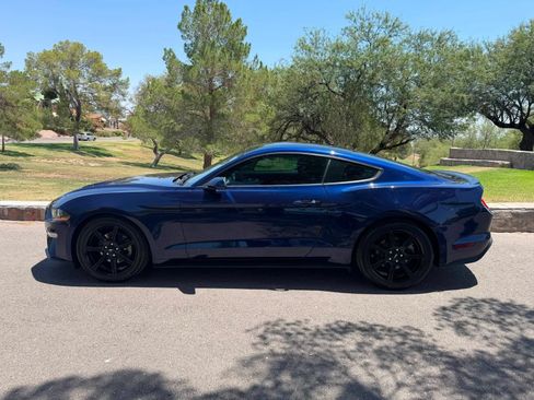 Used 2020 Ford Mustang Coupe w/ Equipment Group 101A RWD image 2