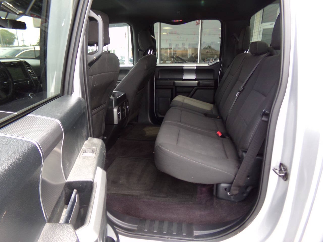 Used 2016 Ford F150 XLT w/ Equipment Group 301A Mid AWD/4WD image 10