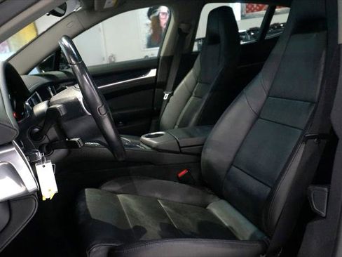 Used 2011 Porsche Panamera 4 image 14
