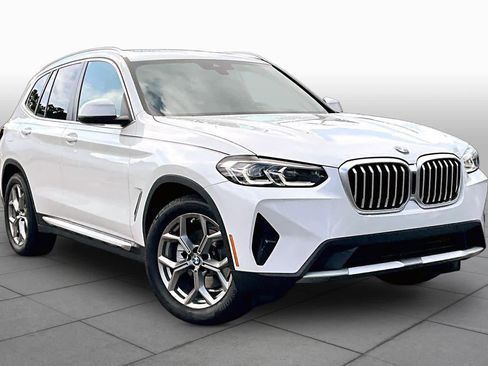Used 2024 BMW X3 sDrive30i w/ Premium Package RWD image 3