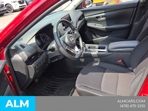 Used 2024 Nissan Sentra SV FWD image 5