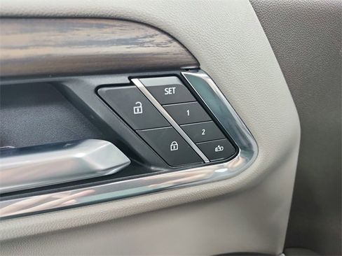 New 2026 GMC Sierra 1500 SLT image 21