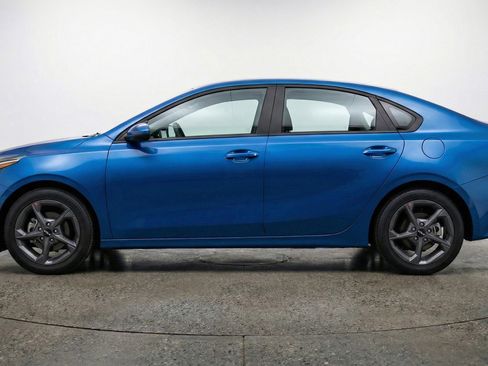 Used 2025 Kia K4 LXS image 5