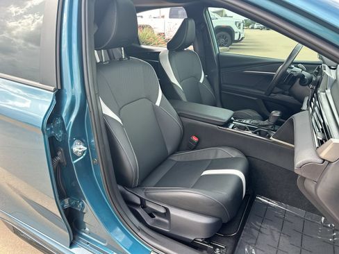 Used 2026 Toyota Camry SE w/ Convenience Package FWD image 24