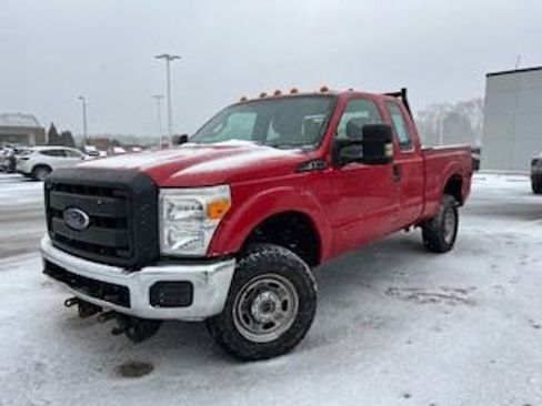 Used 2015 Ford F250 XL w/ Power Equipment Group image 2